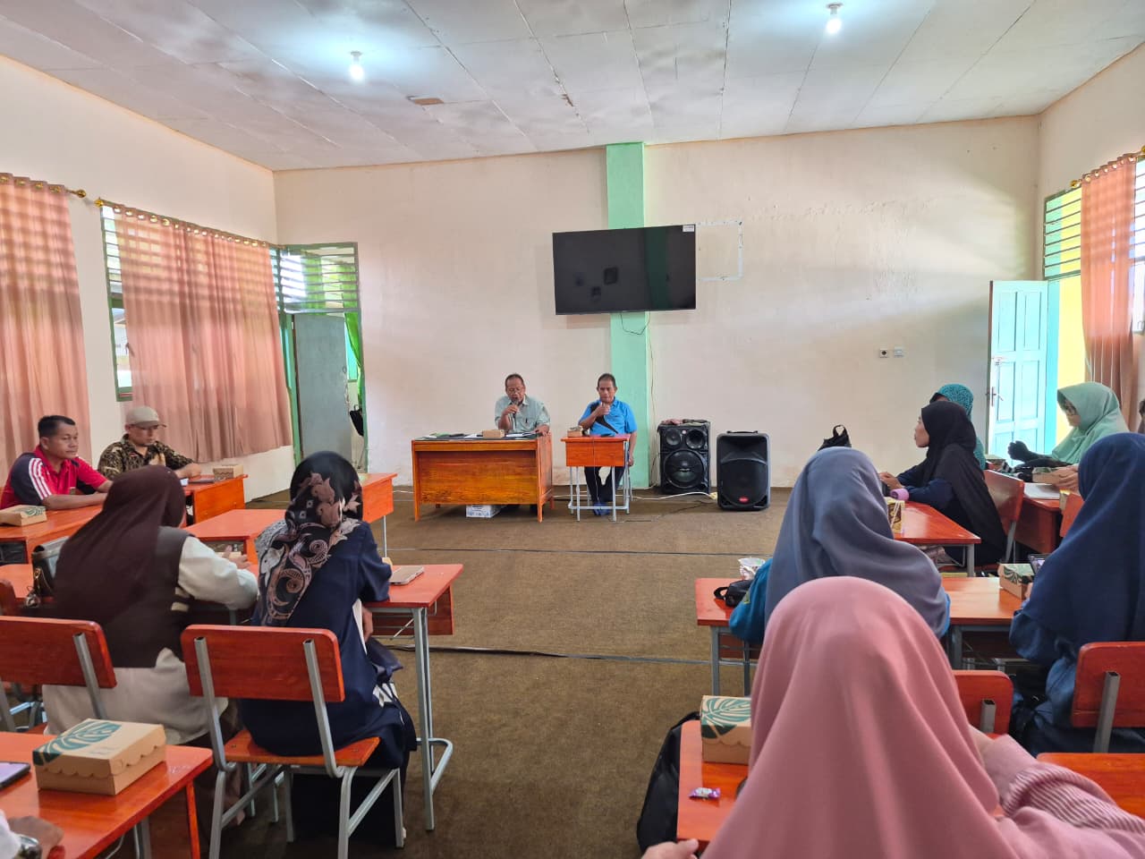 MAN 2 Parigi Laksanakan Rapat Koordinasi Evaluasi Semester dan Persiapan Agenda Madrasah