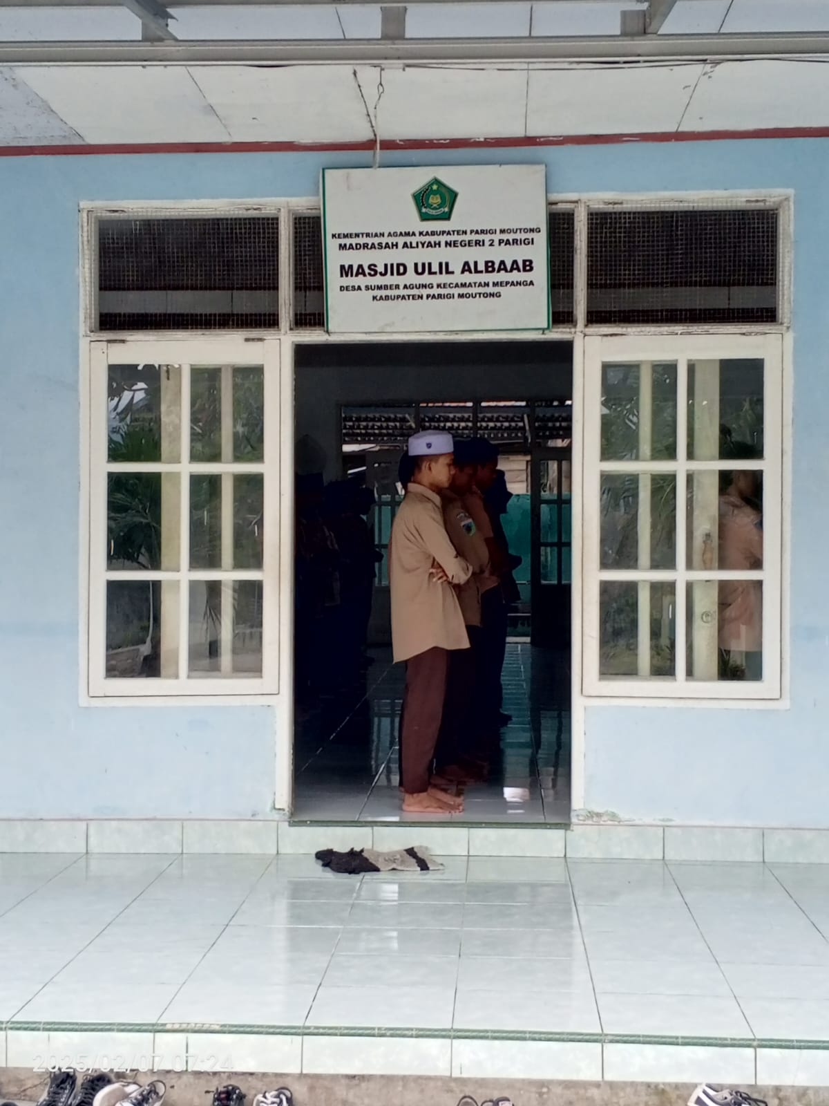 MAN 2 PARIGI GELAR SHOLAT DHUHA - Menumbuhkan Kebiasaan Religius, Rutin Diadakan di Masjid Ulil Albab